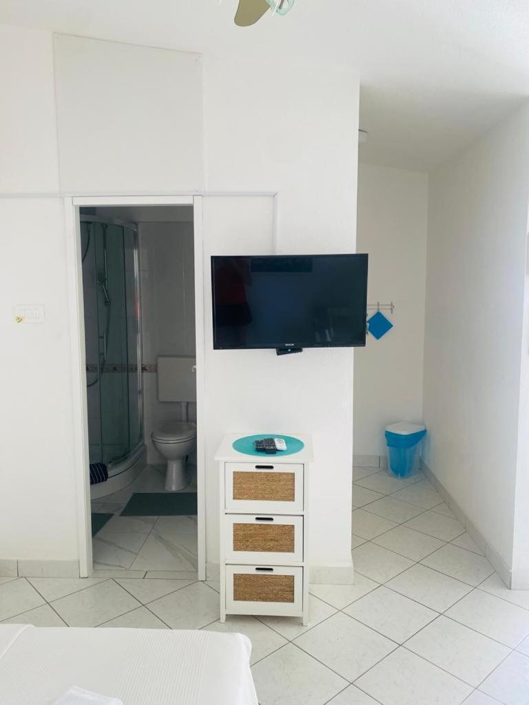 Apartments Milicevic Рогозница Екстериор снимка